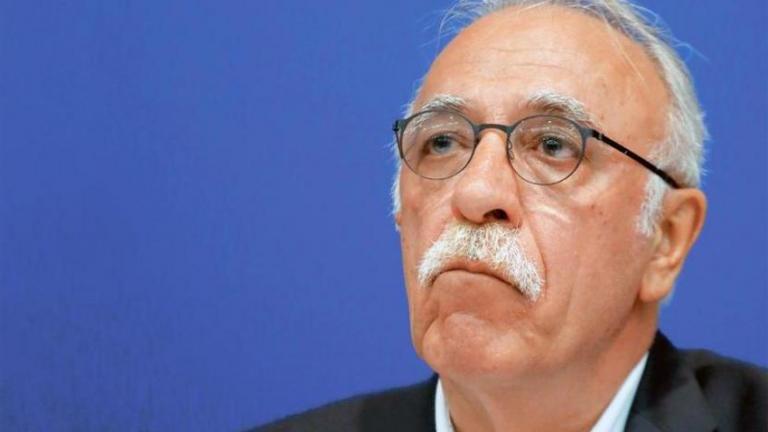 Βίτσας: Δεν θα μειωθούν περαιτέρω οι μισθοί των στρατιωτικών 