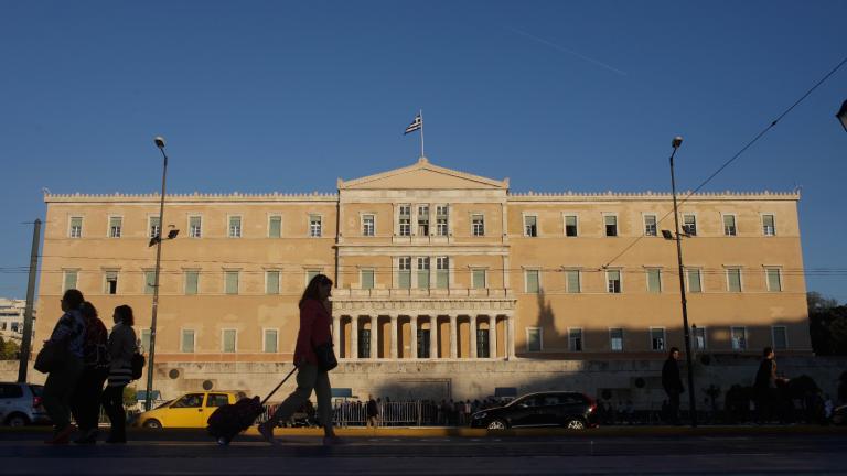 Yπερβολές και λαϊκισμός στο Σύνταγμα