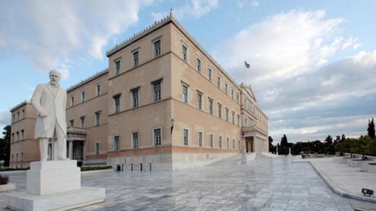 Τα συλλυπητήρια των ελληνικών κομμάτων για την πολύνεκρη επίθεση στη Νίκαια