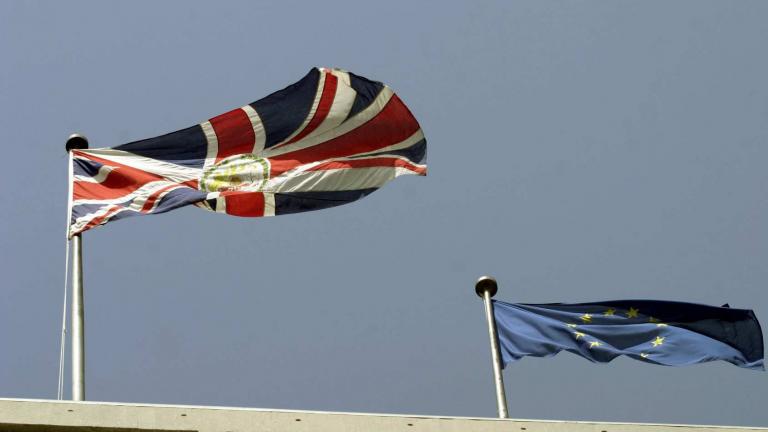 Το Brexit απειλεί με "έξοδο" και την αγγλική γλώσσα από την ΕΕ