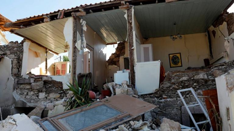 Μυτιλήνη: Σε ξενοδοχεία μεταφέρθηκαν οι σεισμόπληκτοι της Βρίσας