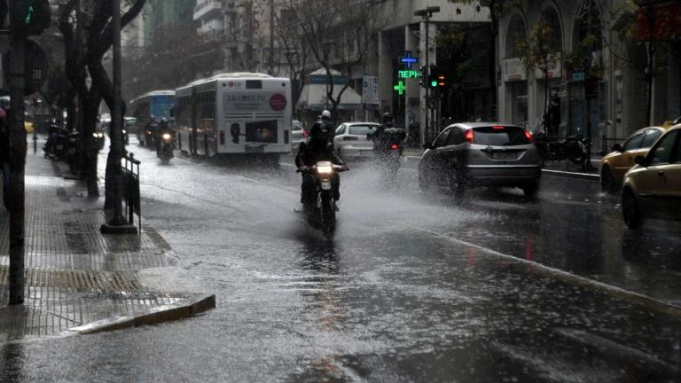 Στη δίνη της "Γαλάτειας"- Έκτακτο δελτίο επιδείνωσης του καιρού από την ΕΜΥ- Πού θα χιονίσει το Σαββατοκύριακο