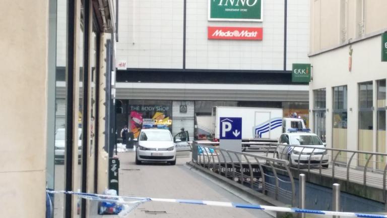 Συναγερμός στις Βρυξέλλες-Απειλή για βόμβα σε εμπορικό κέντρο