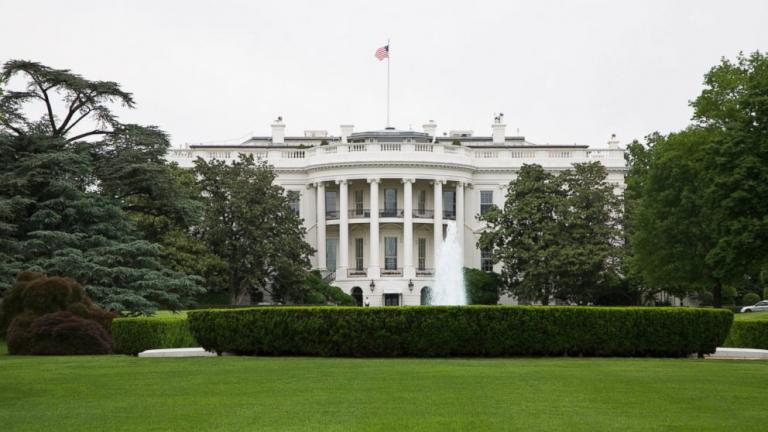 Συνελήφθη επίδοξος εισβολέας έξω από τον Λευκό Οίκο