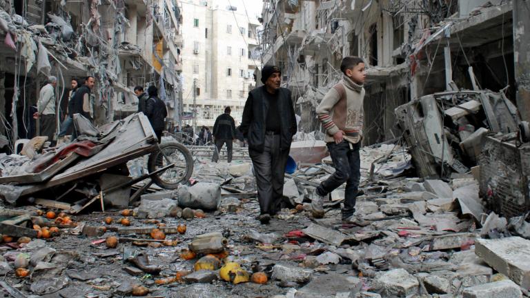 Συρία: Συνεχίζονται οι συγκρούσεις και οι αεροπορικές επιδρομές στο δυτικό Χαλέπι