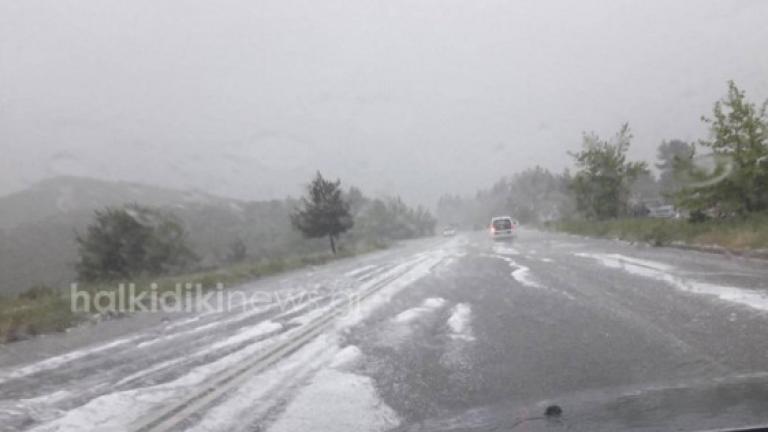 Δέκα λεπτά χαλάζι ήταν αρκετά για να προκαλέσουν χάος στην Χαλκιδική (ΦΩΤΟ)