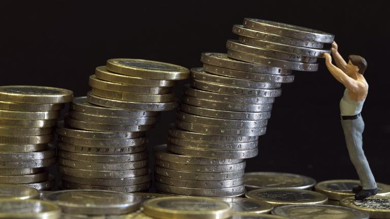 Μέχρι και 4,5 χρόνια αναμονή για την επιστροφή φόρου