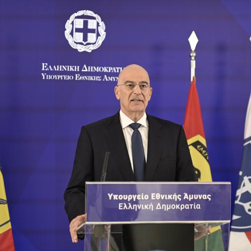 νικος δενδιας