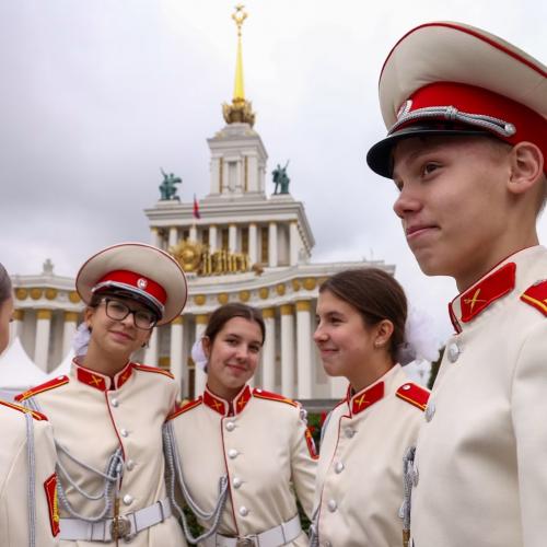 παιδια στη ρωσια