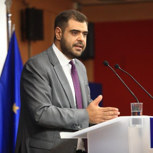 παυλος μαρινακης