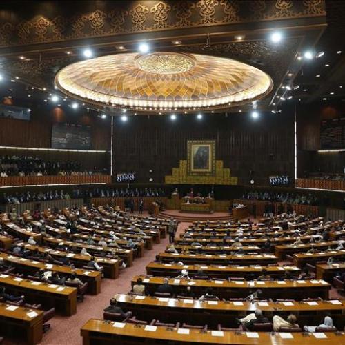 πακιστανικο κοινοβουλιο
