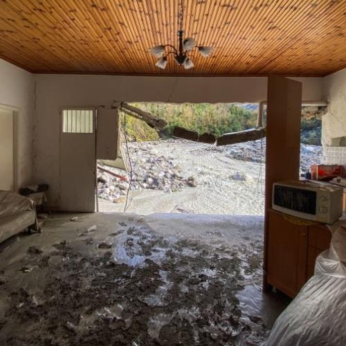 Κακοκαιρία: Μετρούν πληγές σε Τζουμέρκα και Κέρκυρα – Προσπάθειες για αποκατάσταση των ζημιών