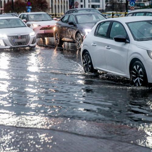 vroxi kataigida athina