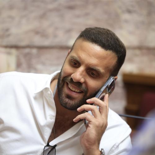 Άφαντος ο ευρωβουλευτής Παππάς: Πληροφορίες ότι φυγαδεύτηκε στην Ελλάδα μέσω Γερμανίας