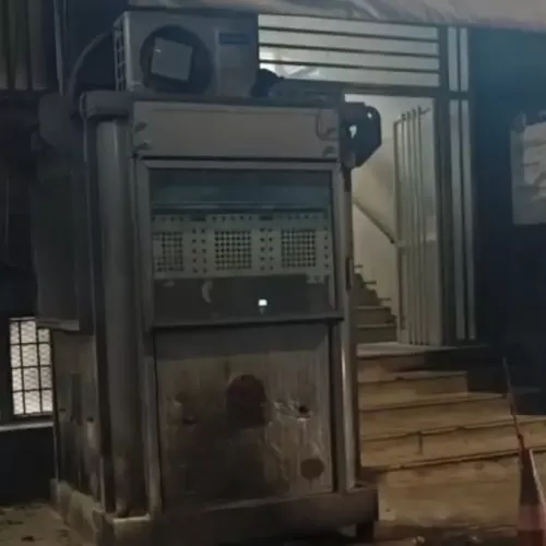 Επίθεση με μολότοφ στο ΑΤ Κυψέλης — Πληροφορίες για 14 προσαγωγές