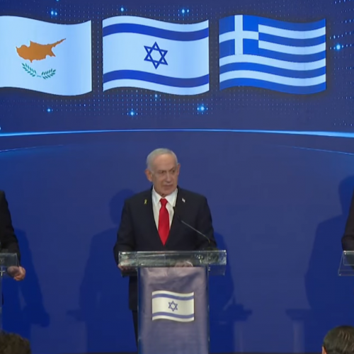 Αιχμές Νετανιάχου για την Άγκυρα κατά την Τριμερή: «Ούτε να το σκέφτεστε» ότι θα επαναφέρετε αυτοκρατορίες