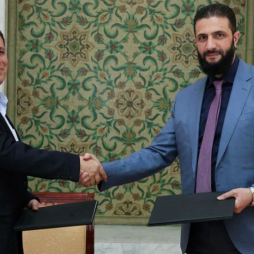 Συμφωνία άμεσης κατάπαυσης πυρός μεταξύ των Κούρδων και του ισλαμιστικού καθεστώτος της Δαμασκού