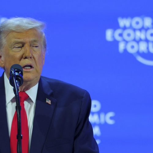 Τραμπ στο Νταβός: «Αγαπώ την Ευρώπη αλλά δεν βαδίζει προς τη σωστή κατεύθυνση»