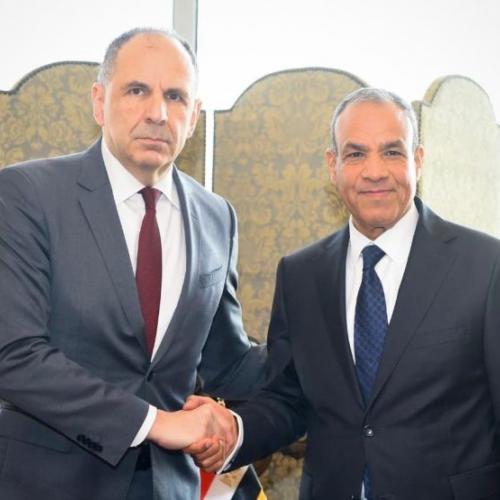 Στο Κάιρο ο Γεραπετρίτης: Πρόσκληση Τραμπ στην Ελλάδα για το Συμβούλιο Ειρήνης στη Γάζα