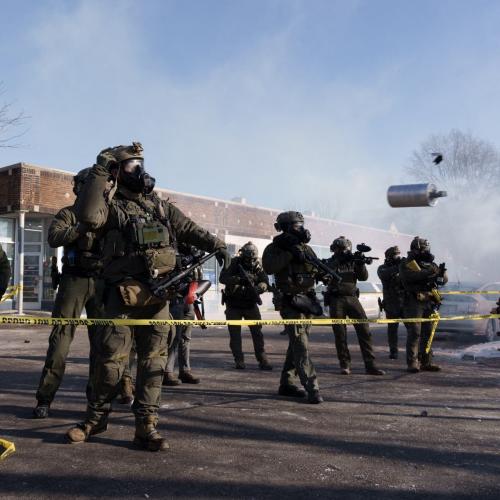 ΜΙΝΕΣΟΤΑ ICE