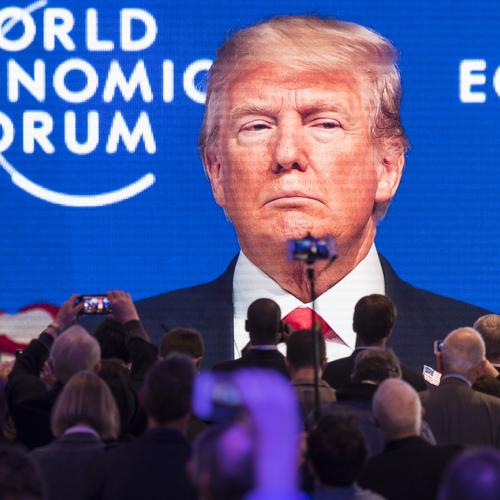 Politico: Πως το Νταβός μεταμορφώνεται σε MAGA παρουσία του Ντόναλντ Τραμπ