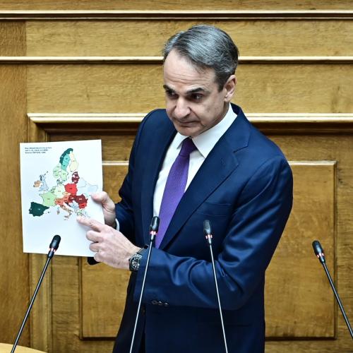 Μητσοτάκης: «Ψέμα ότι έχουμε το πιο ακριβό ρεύμα στην Ευρώπη» — Αντιπαράθεση με Ανδρουλάκη στη Βουλή