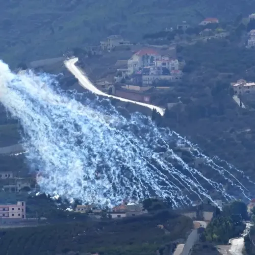 ΟΗΕ: Ζητά διεξαγωγή έρευνας για αναφορές χρήσης λευκού φωσφόρου από το Ισραήλ στον νότιο Λίβανο