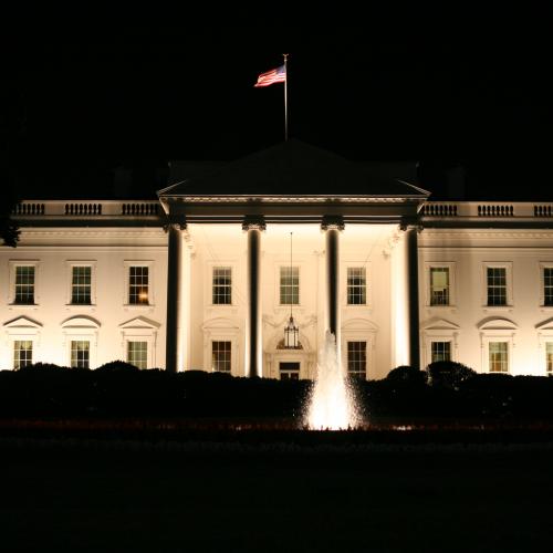 λευκος οικος