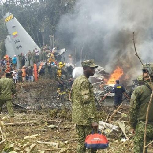 Κολομβία: Τουλάχιστον 66 νεκροί σε συντριβή στρατιωτικού αεροσκάφους
