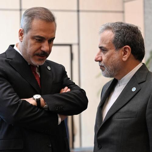 Αποκαλυπτική συνομιλία Φιντάν με Αραγκτσί: «Τουλάχιστον μην χτυπάτε το Ριάντ όσο διαπραγματευόμαστε»