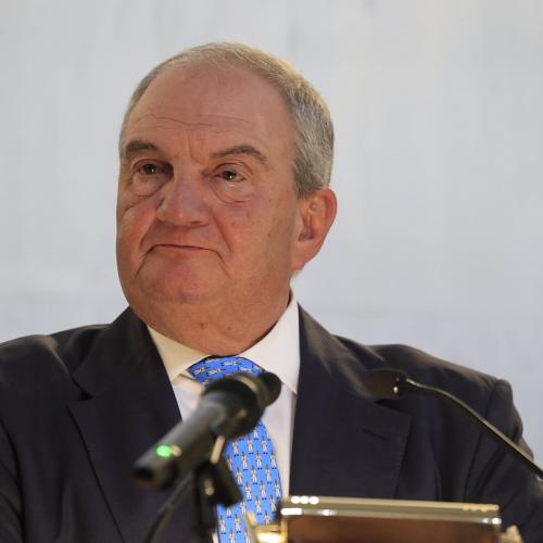 καραμανλης