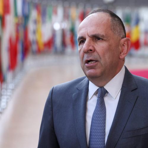 γεραπετρίτης