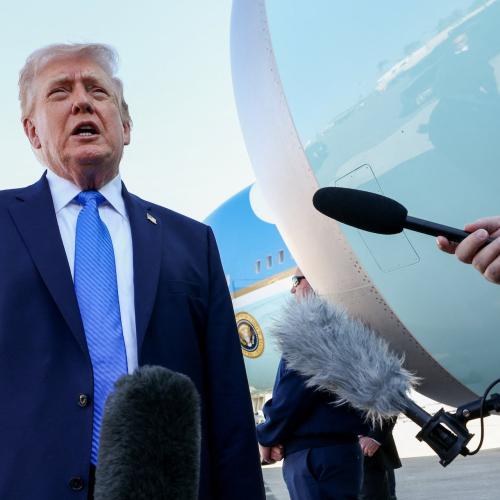 Συνομιλίες ΗΠΑ-Ιράν: Τι περιλαμβάνει το σχέδιο 15 σημείων του Τραμπ – Στο τραπέζι εκεχειρία και πυρηνικοί περιορισμοί