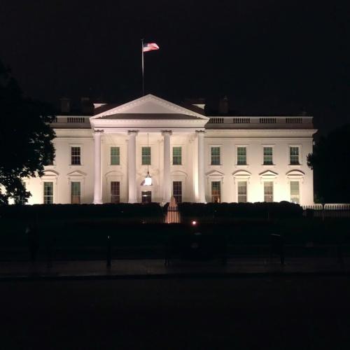 λευκος οικος