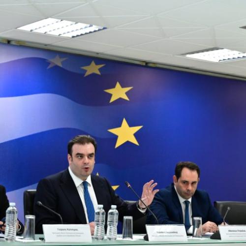 Η εξειδίκευση των νέων μέτρων στήριξης: Δέσμη παρεμβάσεων για συνταξιούχους, ενοικιαστές και οικογένειες