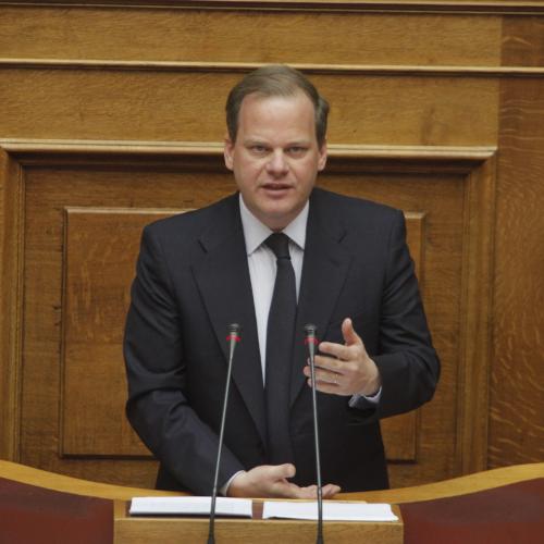 καραμανλης του αχιλλεα