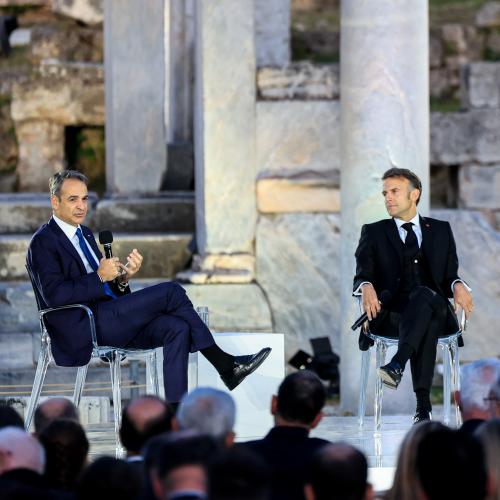 μακρον και μητσοτακης