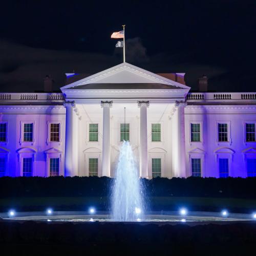 λευκος οικος