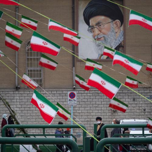 ιρανικο καθεστως