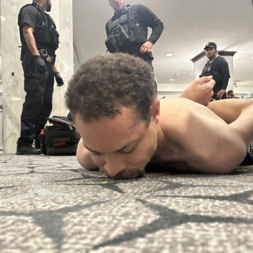 Ταυτοποιήθηκε ο ένοπλος στο δείπνο του Λευκού Οίκου – Ποιος είναι ο 31χρονος δράστης