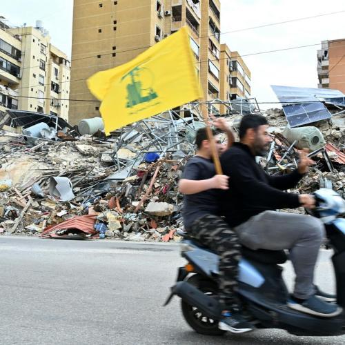 Δοκιμάζεται η εύθραστη εκεχειρία στο Λίβανο: Αλληλοκατηγορίες μεταξύ Ισραήλ και Χεζμπολάχ για παραβιάσεις