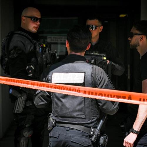 Στη ΓΑΔΑ ο 89χρονος δράστης των επιθέσεων σε ΕΦΚΑ και Πρωτοδικείο - Τι ανέφερε σε φάκελο 