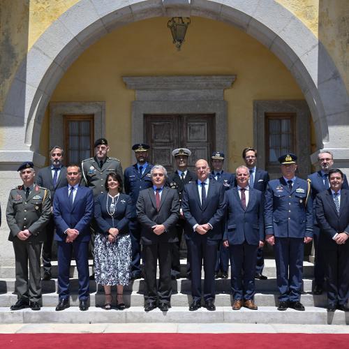 ΝΙΚΟΣ ΔΕΝΔΙΑΣ ΙΤΑΛΙΑ