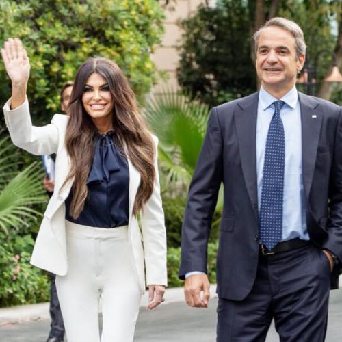 Politico: Η Ελληνική κυβέρνηση επενδύει στρατηγικά στη σχέση με τον Τραμπ — Ο ρόλος της Γκιλφόιλ