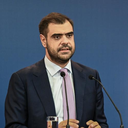 μαρινακης