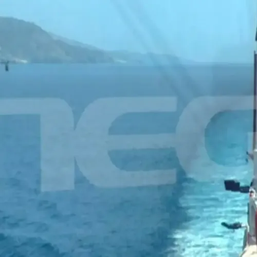 Μυστήριο στο Αιγαίο: Ελικόπτερο παρενόχλησε πλοίο της γραμμής ανάμεσα σε Άνδρο και Μύκονο