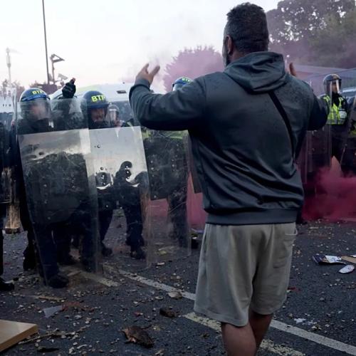 Οργισμένες διαδηλώσεις στη Βρετανία για τη δολοφονία του 18χρονου φοιτητή Χένρι Νόβακ