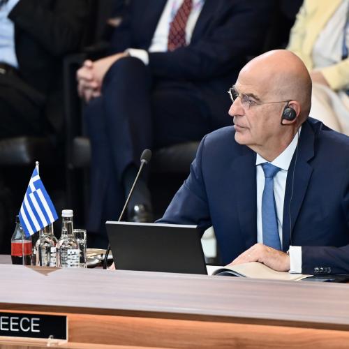 νικος δενδιας