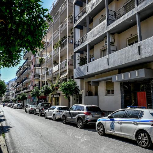 Δολοφονία 39χρονης στην Καλαμάτα: «Κρατούσε μαχαίρι, παλέψαμε και τη σκότωσα», λέει ο καθ' ομολογίαν δράστης