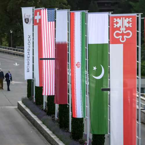 Κοινή δήλωση Κατάρ και Πακιστάν: Γραμμή επικοινωνίας για ασφαλείς διελεύσεις από το Ορμούζ